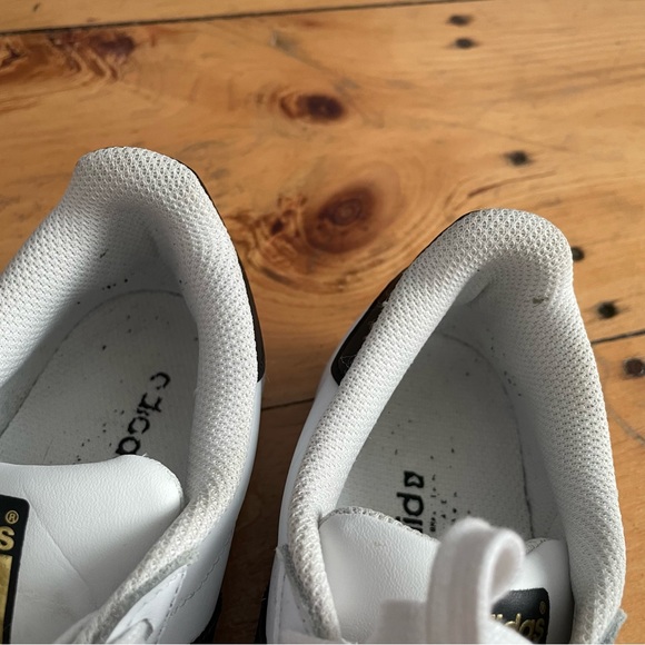 Adidas Original Superstar White Leather Three Stripe Sneakers Black Women's 6 - Picture 9 of 11